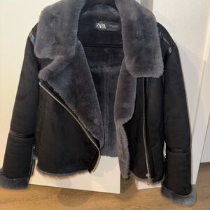 Zara Women's Black Leather Jacket with Gray Fur Lining
